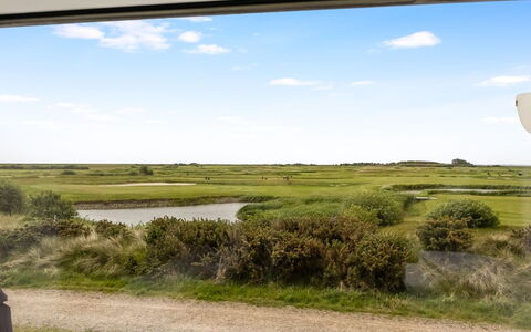 Drita - 2.3Km from the Sea: Sommerhus, Hjem, Hus, Tag, Veranda, Estate, Sidespor, Garden Bygninger, Stuehus, Gård