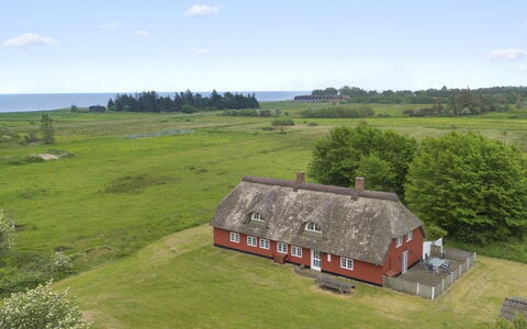 Willi - 3Km from the Sea: Lejlighed, Skygge, Altan, Stol, Hegn, Udendørs Møbler, Aluminium, Kunstgræs