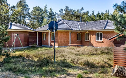 Agusta - 1.1Km from the Sea: Tag, Hus, Boligområde, Hjem, Estate, Sommerhus, Design