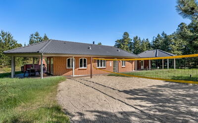 Agusta - 1.1Km from the Sea