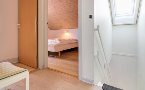 Arabella - 2.3Km from the Sea: Træ, Hav, Sky, Coastal Og Oceaniske Landskabsformer, Dæk, Ocean, Planke, Boardwalk, Kyst, Hårdttræ