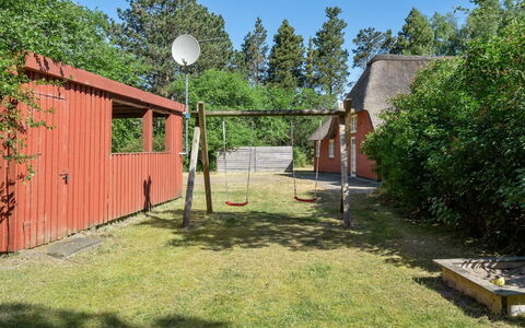 Gudmund - 3.9Km from the Sea: Busk, Land Lot, Have, Sommerhus, Backyard, Lawn, Skygge, Gård, Landscaping, Garden Bygninger
