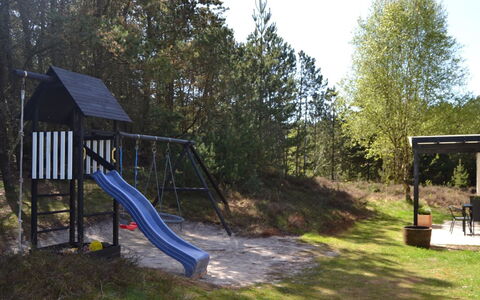 Emilla - 3.8Km from the Sea: Svømmepøl, Ferieby