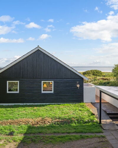Toralf - 3.5Km from the Sea