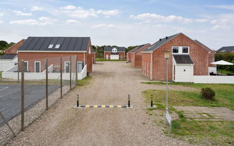 Edly - 2.3Km from the Sea: Hus, Tag, Hjem, Sommerhus, Skur, Garden Bygninger, Sidespor, Gård, Bjælkehytte, Hytte
