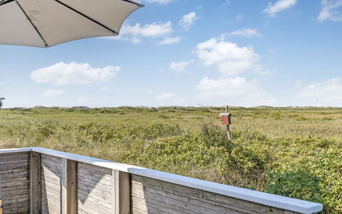 Hermoth - 300M from the Sea: Land Lot, Udendørs Møbler, Altan, Dæk, Boardwalk, Planke, Hårdttræ, Walkway, Stol, Skygge