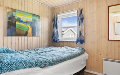 Andor - 500M from the Sea: Græs, Hus, Tag, Sommerhus, Hjem, Busk, Stuehus, Land Lot, Landdistrikt
