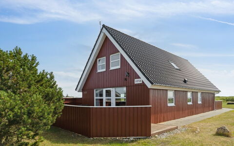 Andor - 500M from the Sea: Græs, Hus, Tag, Sommerhus, Hjem, Busk, Stuehus, Land Lot, Landdistrikt