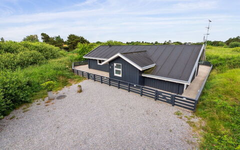 Spurv - 1.8Km from the Sea: Tækning, Sommerhus, Hus, Tag, Hjem, Stuehus, Hytte, Estate, Landsby