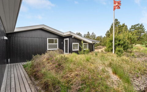 Fredrikka - 3.9Km from the Sea: Sommerhus, Skur, Hytte, Stuehus, Prærie, Hytte, Lade, Bjælkehytte, Garden Bygninger