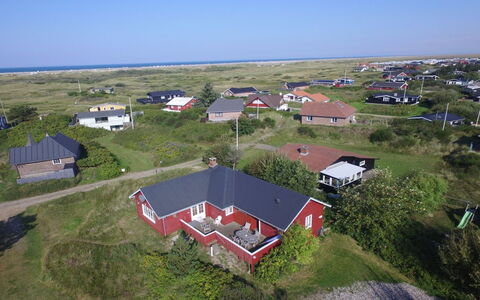 Ahnandia - 500M from the Sea: Hus, Tag, Hjem, Sommerhus, Skur, Garden Bygninger, Sidespor, Gård, Bjælkehytte, Hytte