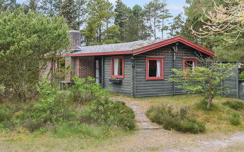 Antoni - 800M from the Sea: Sommerhus, Skur, Hytte, Stuehus, Prærie, Hytte, Lade, Bjælkehytte, Garden Bygninger