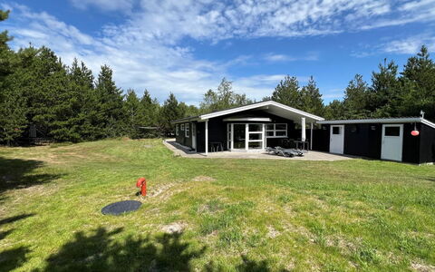 Bogatin - 1Km from the Sea: Hjem, Sommerhus, Estate, Lawn, Indkørsel, Garden Bygninger