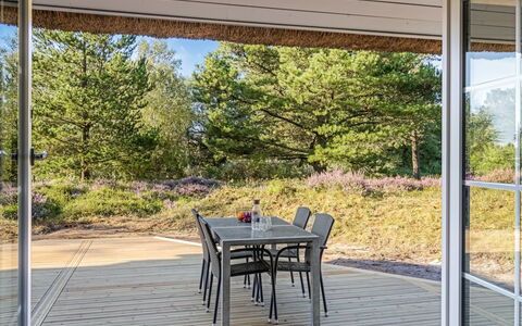Thorulf - 3.5Km from the Sea: Tækning, Sommerhus, Hus, Tag, Hjem, Stuehus, Hytte, Estate, Landsby