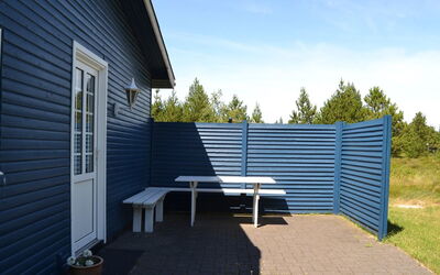 Redward - 1Km from the Sea
