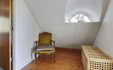 Anna - 1Km from the Sea: Svømmepøl, Ferieby