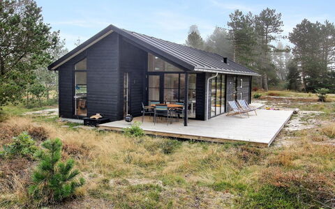 Turkka - 3.8Km from the Sea: Træ, Sommerhus, Hårdttræ, Planke, Bejdse, Garden Bygninger, Design, Gård, Bjælkehytte, Backyard