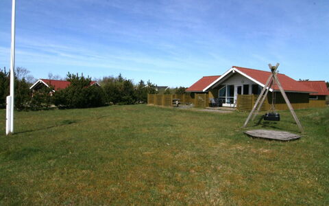 Eline - 1.5Km from the Sea: Træ, Sommerhus, Hårdttræ, Planke, Bejdse, Garden Bygninger, Design, Gård, Bjælkehytte, Backyard
