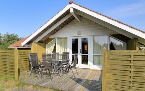 Eline - 1.5Km from the Sea: Skygge, Udvej, Planke