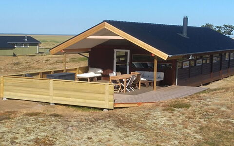 Krak - 1Km from the Sea: Tag, Land Lot, Sommerhus, Hjem, Landdistrikt, Skur, Sidespor, Garden Bygninger, Bjælkehytte, Hytte
