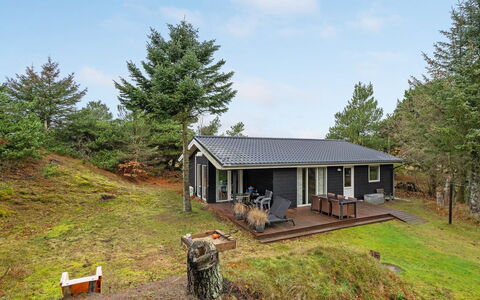 France - 1.1Km from the Sea: Tag, Land Lot, Sommerhus, Hjem, Landdistrikt, Skur, Sidespor, Garden Bygninger, Bjælkehytte, Hytte