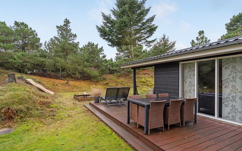 France - 1.1Km from the Sea: Tag, Land Lot, Sommerhus, Hjem, Landdistrikt, Skur, Sidespor, Garden Bygninger, Bjælkehytte, Hytte