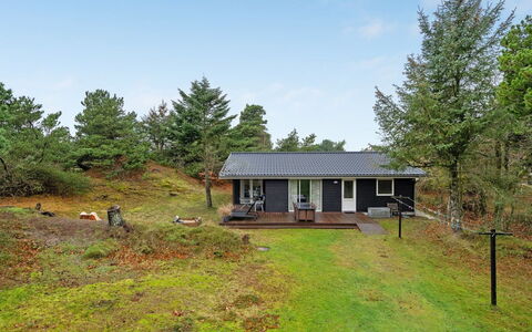 France - 1.1Km from the Sea: Tag, Land Lot, Sommerhus, Hjem, Landdistrikt, Skur, Sidespor, Garden Bygninger, Bjælkehytte, Hytte