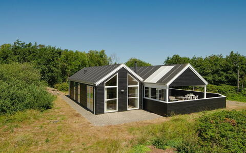 Erich - 1.8Km from the Sea: Hus, Tag, Hjem, Sommerhus, Estate, Stuehus, Villa, Veranda, Sidespor