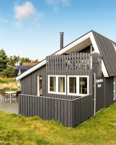 Casandra - 600M from the Sea