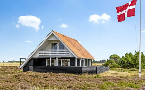 Teda - 2Km from the Sea: Sommerhus, Skur, Hytte, Stuehus, Prærie, Hytte, Lade, Bjælkehytte, Garden Bygninger