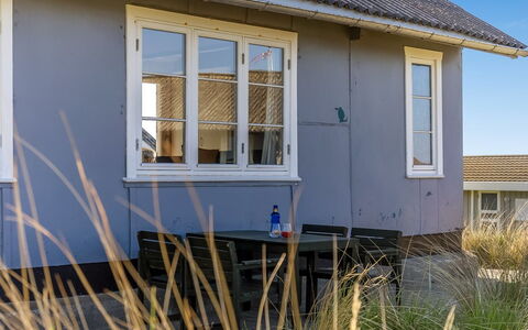 Gertraud - 500M from the Sea: Lejlighed, Skygge, Altan, Stol, Hegn, Udendørs Møbler, Aluminium, Kunstgræs