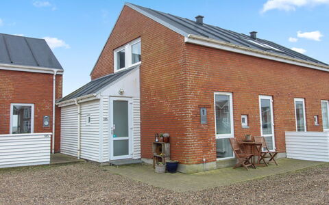 Aslef - 2.3Km from the Sea: Sommerhus, Skur, Hytte, Stuehus, Prærie, Hytte, Lade, Bjælkehytte, Garden Bygninger