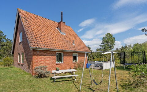 Ridir - 3.5Km from the Sea: Tag, Sommerhus, Hjem, Skygge, Sidespor, Stuehus, Veranda, Udendørs Struktur, Garden Bygninger