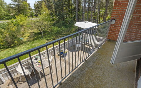 Ridir - 3.5Km from the Sea: Tag, Sommerhus, Hjem, Skygge, Sidespor, Stuehus, Veranda, Udendørs Struktur, Garden Bygninger