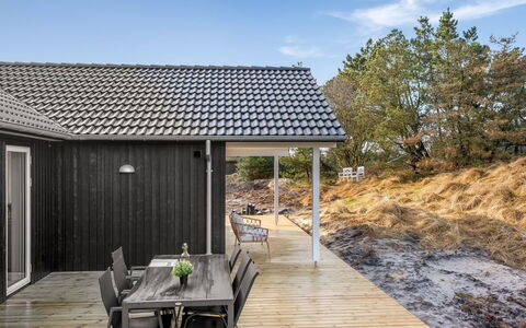Nanouk - 500M from the Sea: Hus, Tag, Hjem, Sommerhus, Skur, Garden Bygninger, Sidespor, Gård, Bjælkehytte, Hytte