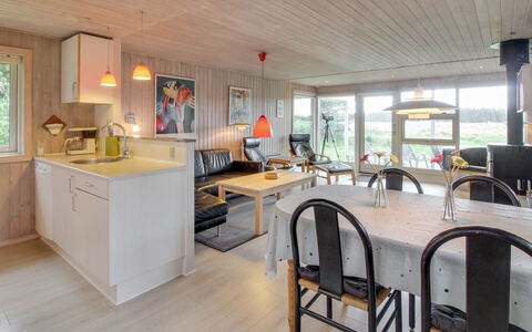 Tuulikki - 1.6Km from the Sea: Tag, Hus, Hjem, Sommerhus, Sidespor, Estate, Indkørsel, Garden Bygninger, Gård, Skur