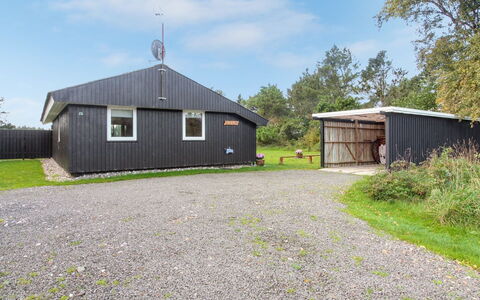 Tuulikki - 1.6Km from the Sea: Tag, Hus, Hjem, Sommerhus, Sidespor, Estate, Indkørsel, Garden Bygninger, Gård, Skur