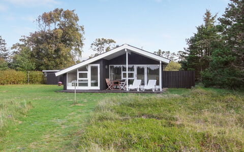 Tuulikki - 1.6Km from the Sea: Tag, Hus, Hjem, Sommerhus, Sidespor, Estate, Indkørsel, Garden Bygninger, Gård, Skur