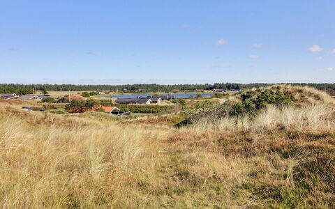 Lykke - 800M from the Sea: Busk, Urban Design, Bunddække, Mursten, Lejlighed, Estate, Murværk, Altan, Landscaping