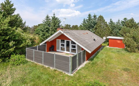 Egbert - 900M from the Sea: Hus, Tag, Hjem, Sommerhus, Estate, Stuehus, Villa, Veranda, Sidespor