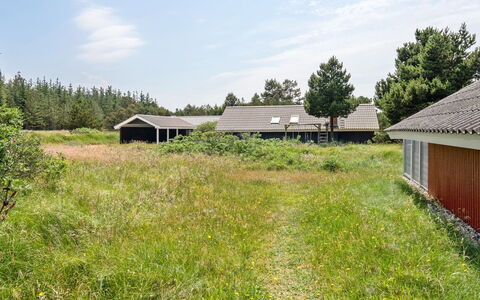 Egbert - 900M from the Sea: Hus, Tag, Hjem, Sommerhus, Skur, Garden Bygninger, Sidespor, Gård, Bjælkehytte, Hytte
