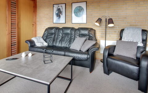 Andriana - 600M from the Sea: Træ, Sommerhus, Hårdttræ, Planke, Bejdse, Garden Bygninger, Design, Gård, Bjælkehytte, Backyard