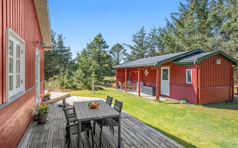 Ruven - 500M from the Sea: Tag, Land Lot, Sommerhus, Hjem, Landdistrikt, Skur, Sidespor, Garden Bygninger, Bjælkehytte, Hytte