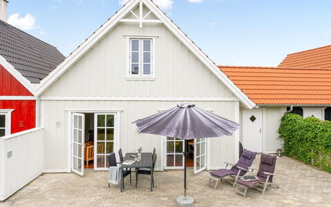 Bratko - 800M from the Sea: Sommerhus, Skur, Hytte, Stuehus, Prærie, Hytte, Lade, Bjælkehytte, Garden Bygninger