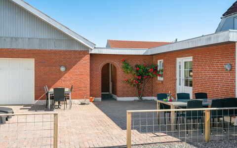 Stefan - 500M from the Sea: Hus, Hjem, Tag, Sommerhus, Land Lot, Estate, Stuehus, Landsby, Farm