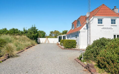Stefan - 500M from the Sea: Hus, Hjem, Tag, Sommerhus, Land Lot, Estate, Stuehus, Landsby, Farm