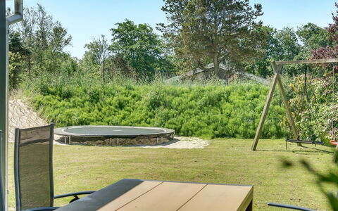 Sunna - 500M from the Sea: Hus, Tag, Hjem, Sommerhus, Estate, Stuehus, Villa, Veranda, Sidespor