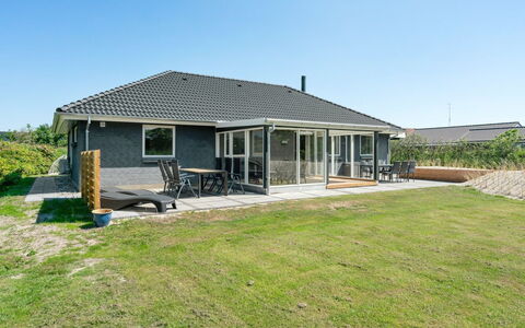 Sunna - 500M from the Sea: Hus, Tag, Hjem, Sommerhus, Skur, Garden Bygninger, Sidespor, Gård, Bjælkehytte, Hytte
