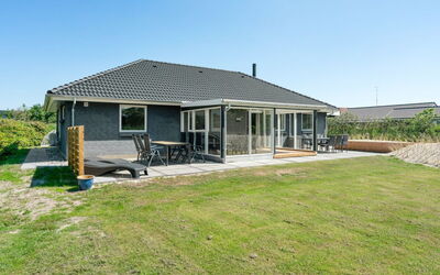 Sunna - 500M from the Sea