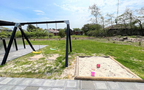 Alfrida - 1.5Km from the Sea: Tag, Land Lot, Sommerhus, Hjem, Landdistrikt, Skur, Sidespor, Garden Bygninger, Bjælkehytte, Hytte